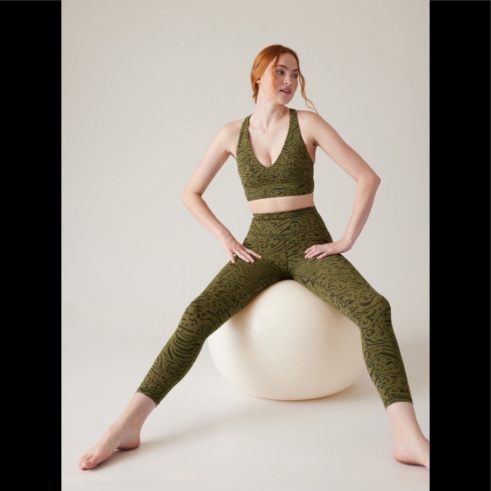 Athleta Olive Green Patterned Sports Bra